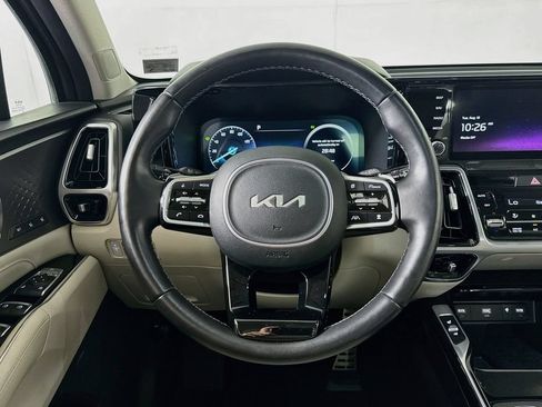 Used 2023 Kia Sorento SX Prestige AWD/4WD image 11