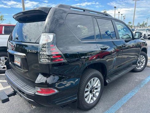 Certified 2023 Lexus GX 460 w/ Black Line Special Edition AWD/4WD image 5
