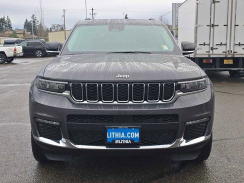 Used 2022 Jeep Grand Cherokee L Limited image 8