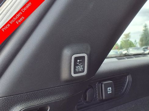 Used 2023 Jeep Grand Cherokee Summit AWD/4WD image 18