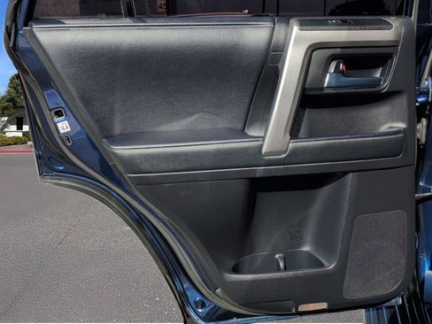 Used 2020 Toyota 4Runner SR5 image 23