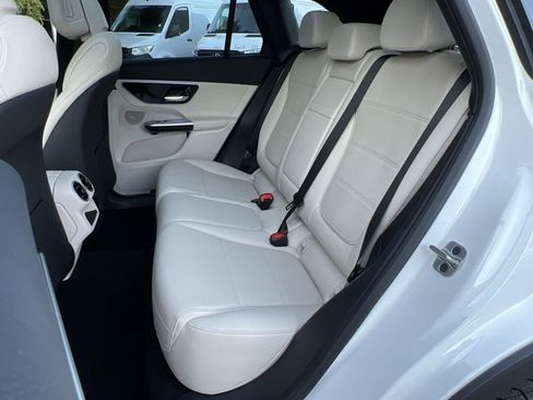 New 2026 Mercedes-Benz GLC 300 4MATIC image 24