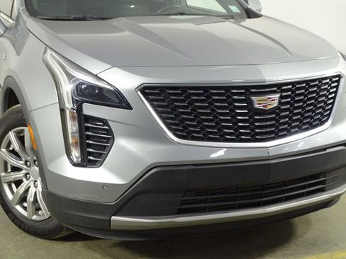 Used 2023 Cadillac XT4 Premium Luxury w/ Cold Weather Package AWD/4WD image 42