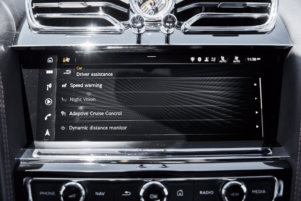 Used 2021 Bentley Bentayga AWD/4WD image 75