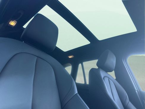 Used 2020 BMW X1 xDrive28i w/ Premium Package image 16