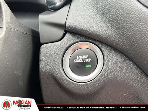 Used 2023 Chevrolet Equinox LT FWD image 24