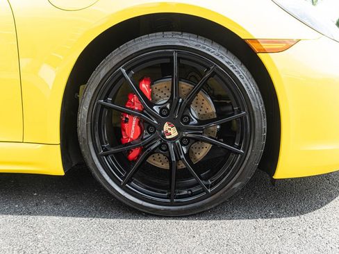 Used 2023 Porsche 718 Boxster S image 4