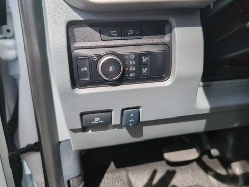 Used 2024 Ford F250 XLT w/ FX4 Off-Road Package image 14