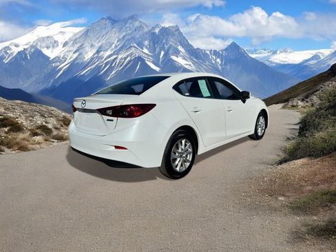 Used 2015 MAZDA MAZDA3 i Touring image 5