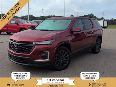 Used 2023 Chevrolet Traverse RS