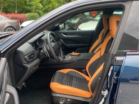 New 2024 Maserati Levante Trofeo image 21