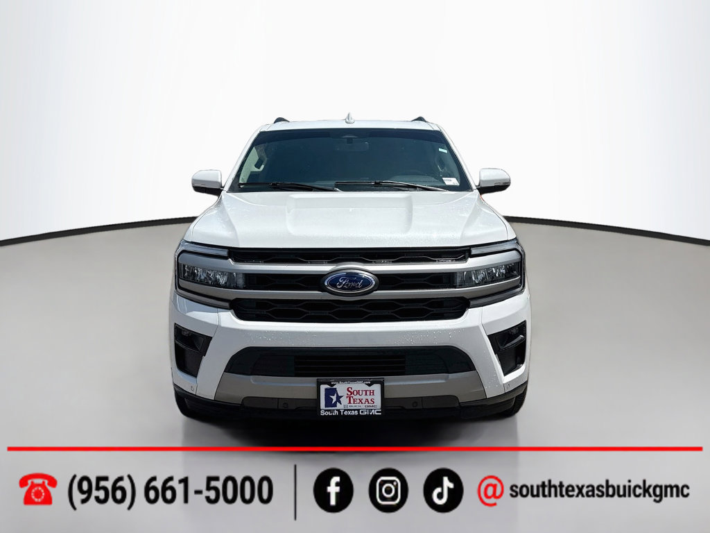 Used 2024 Ford Expedition XLT RWD image 2