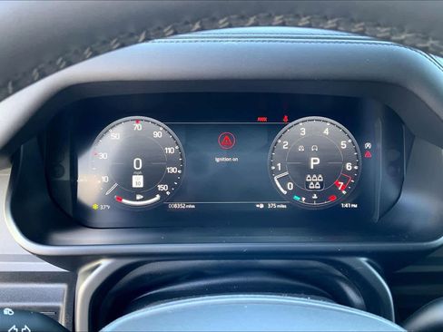 Used 2025 Land Rover Defender 110 S image 24