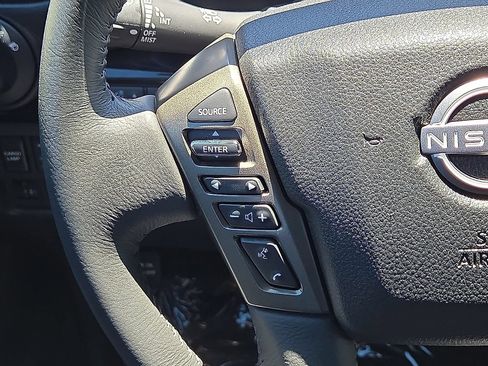 Used 2024 Nissan Titan SV w/ SV Bronze Edition Package RWD image 19