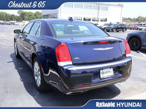 Used 2017 Chrysler 300 C AWD/4WD image 15