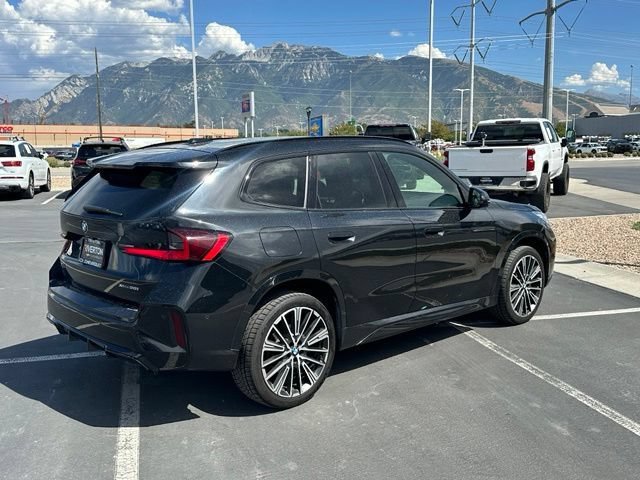 Used 2023 BMW X1 xDrive28i w/ Premium Package AWD/4WD image 7
