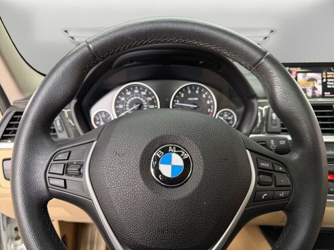 Used 2014 BMW 328i Sedan RWD image 18