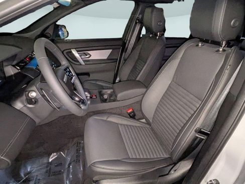 New 2026 Land Rover Discovery Sport Landmark AWD/4WD image 15