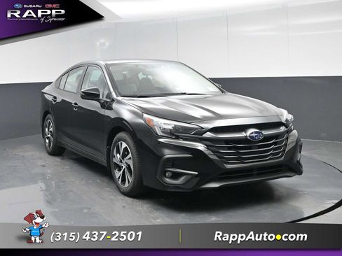 Used 2025 Subaru Legacy Premium AWD/4WD image 2