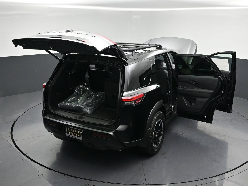 New 2026 Nissan Pathfinder Rock Creek w/ Rock Creek Premium Package AWD/4WD image 34