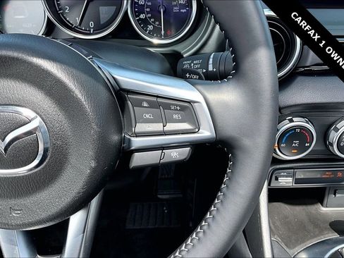 Used 2025 MAZDA MX-5 Miata RF Grand Touring RWD image 12