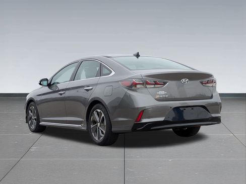 Used 2018 Hyundai Sonata Limited w/ Ultimate Package 02 image 4