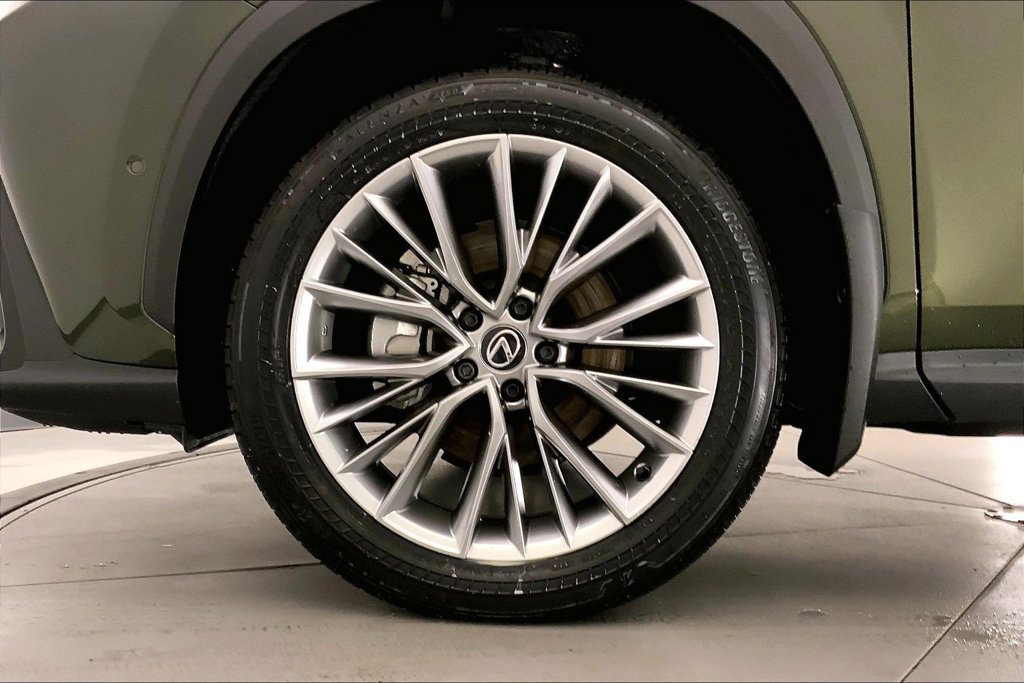 Used 2025 Lexus NX 350 AWD w/ Accessory Package (2T) image 8