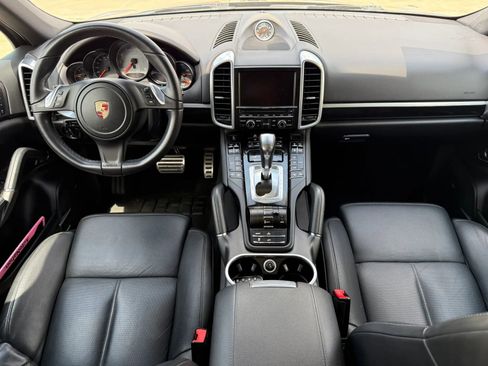 Used 2013 Porsche Cayenne S AWD/4WD image 11