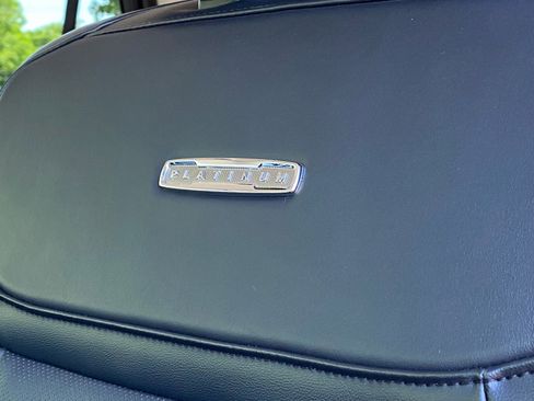 Certified 2025 Ford Expedition Platinum AWD/4WD image 15