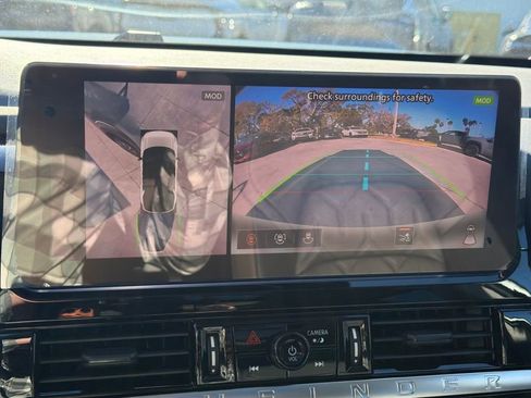 New 2026 Nissan Pathfinder Platinum w/ Cargo Package image 27