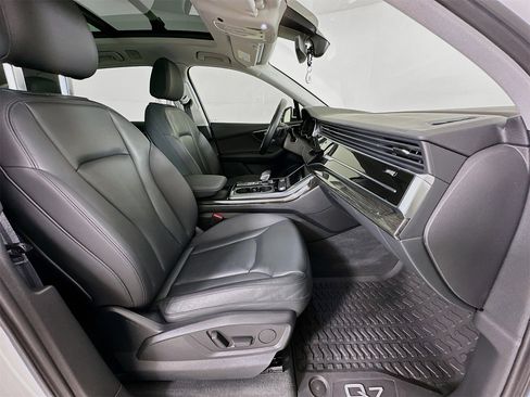 Used 2022 Audi Q7 3.0T Premium image 32