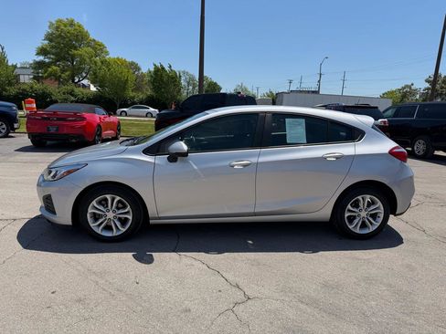 Used 2019 Chevrolet Cruze LS w/ LS Convenience Package FWD image 8