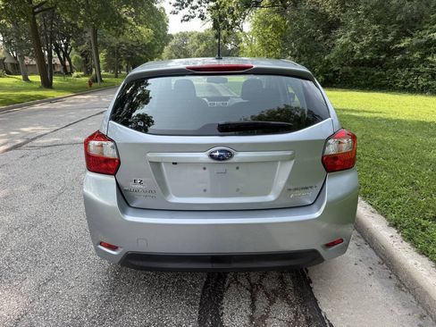 Used 2016 Subaru Impreza 2.0i AWD/4WD image 4
