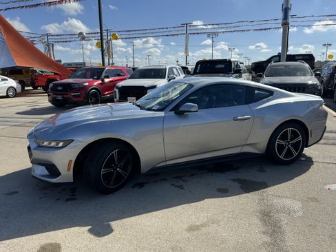 Certified 2024 Ford Mustang Premium image 9