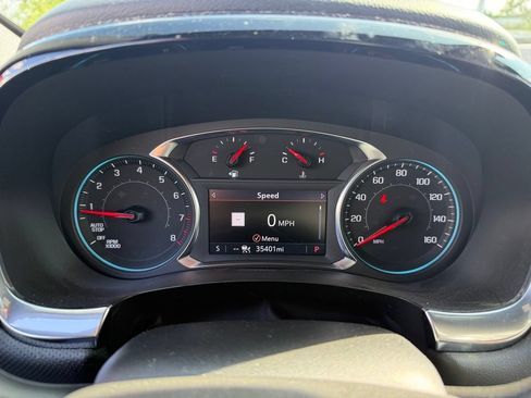 Used 2023 Chevrolet Traverse RS w/ LPO, Floor Liner Package AWD/4WD image 11