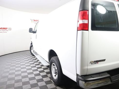 Used 2023 Chevrolet Express 2500 w/ Driver Convenience Package image 19