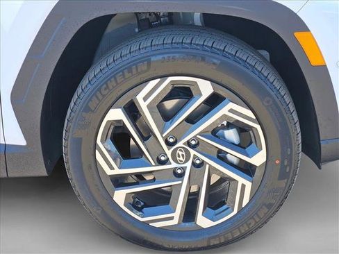 New 2026 Hyundai Tucson Limited AWD/4WD image 16