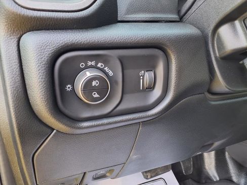 New 2026 RAM 2500 Tradesman w/ Chrome Appearance Group image 16