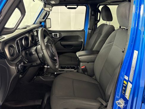 Used 2022 Jeep Wrangler Unlimited Sport AWD/4WD image 22