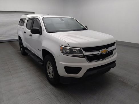 Used 2020 Chevrolet Colorado W/T w/ WT Convenience Package RWD image 13