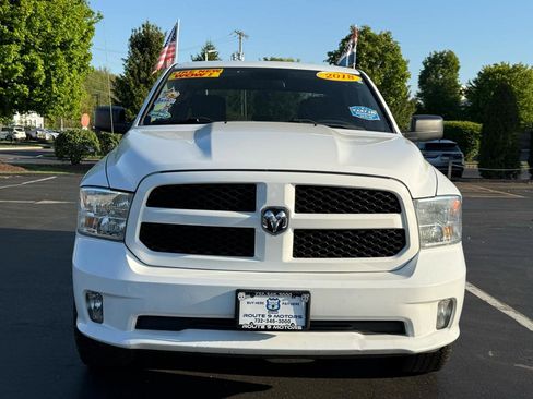 Used 2018 RAM 1500 Express w/ Express Value Package AWD/4WD image 2