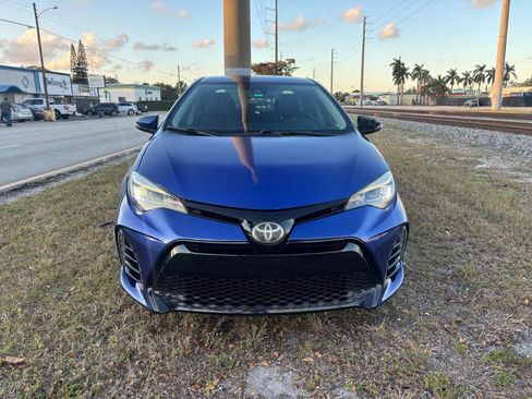 Used 2019 Toyota Corolla SE image 3