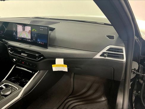 New 2025 BMW 230i Coupe w/ Convenience Package RWD image 9