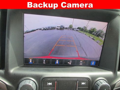 Used 2023 GMC Terrain AT4 w/ Infotainment Package II AWD/4WD image 17