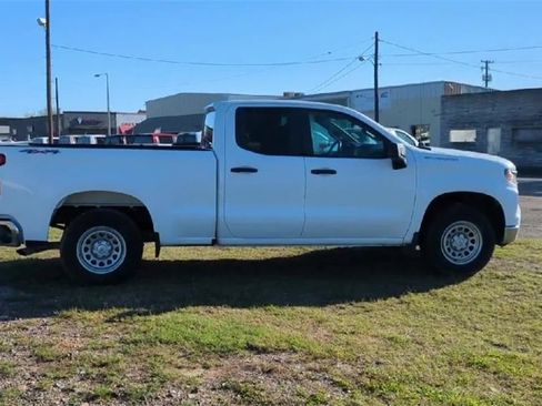 Certified 2023 Chevrolet Silverado 1500 W/T w/ WT Value Package image 9