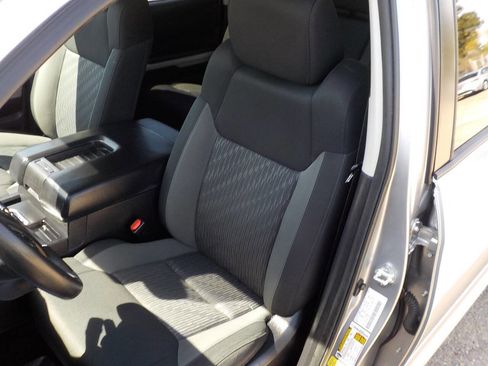 Used 2021 Toyota Tundra SR5 w/ Convenience Package image 13