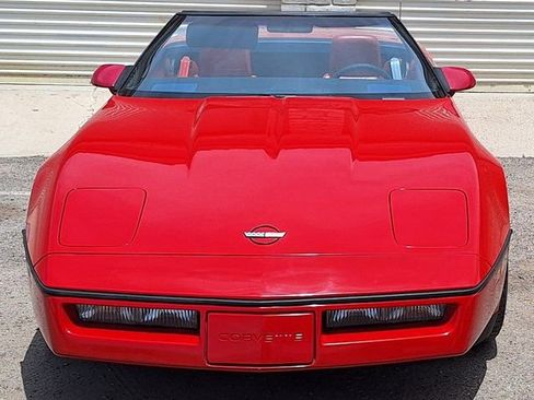 Used 1987 Chevrolet Corvette Convertible image 4