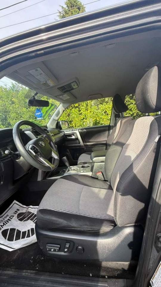 Used 2018 Toyota 4Runner SR5 RWD image 12