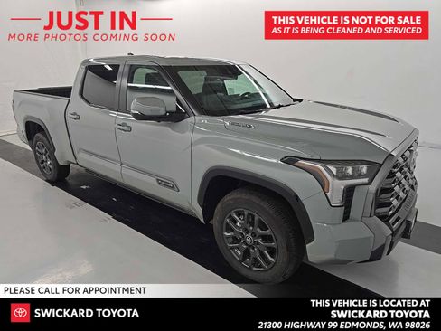 Used 2026 Toyota Tundra Platinum AWD/4WD image 1
