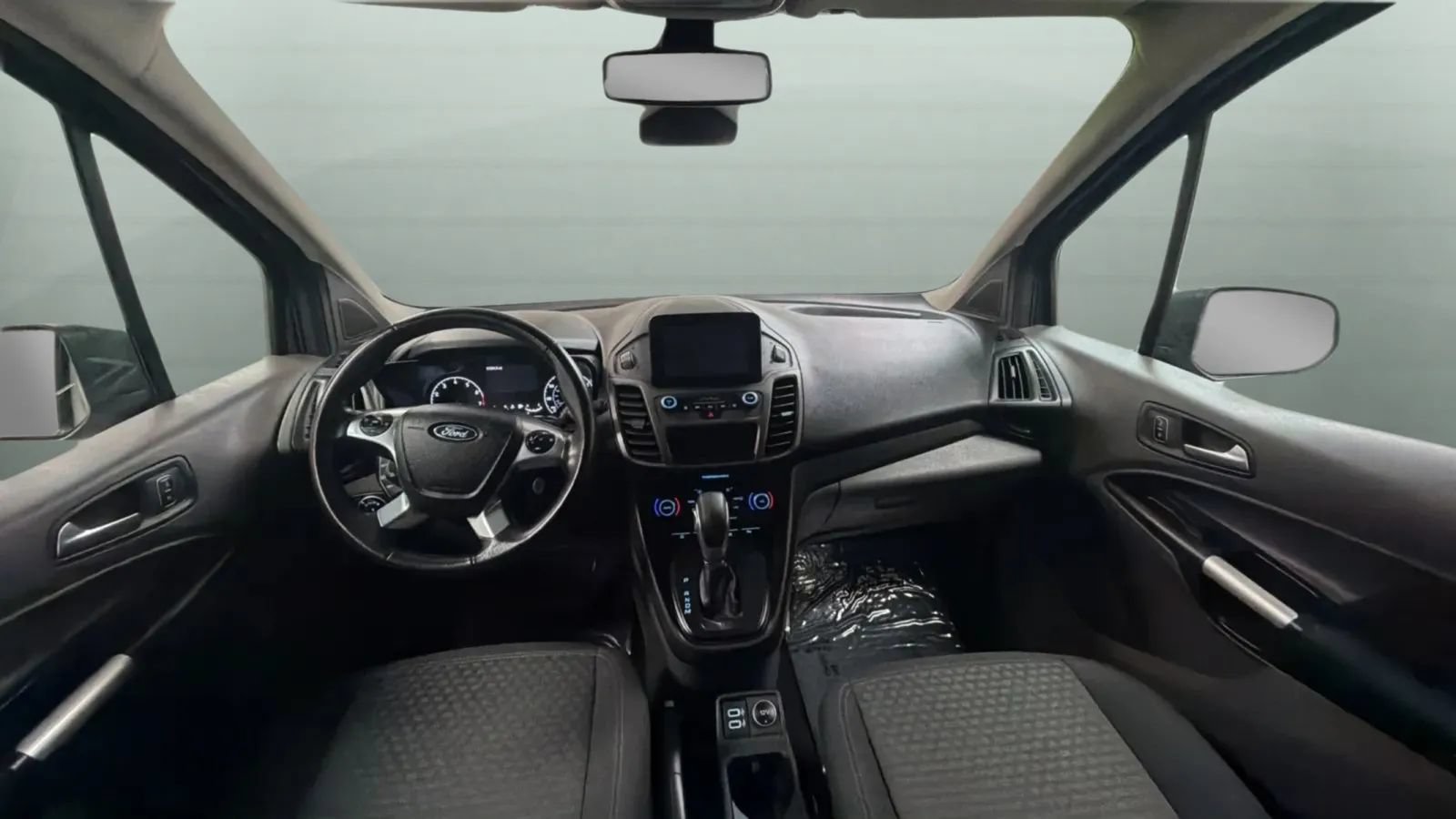 Used 2019 Ford Transit Connect XLT FWD image 9